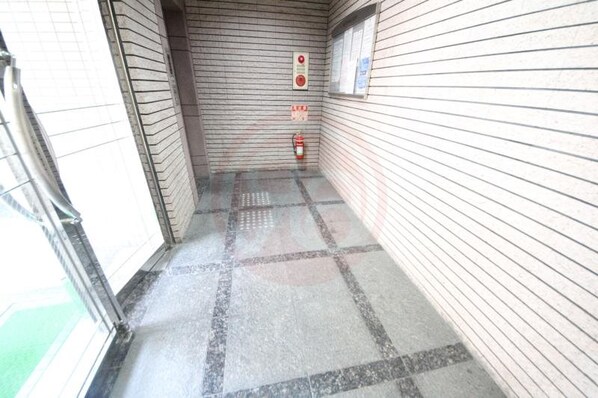 八戸ノ里駅 徒歩3分 6階の物件外観写真